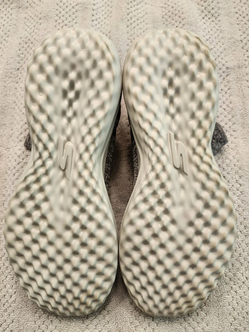 Skechers Goga Max Gray Knit Sock-Style Slip-On Sneakers 0152